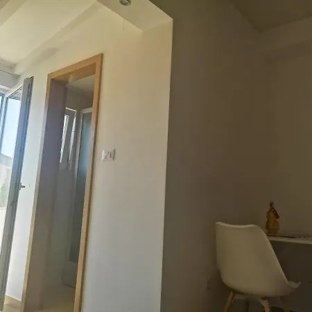 Tri Palme Apartment