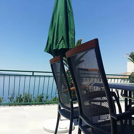 Tri Palme Apartment