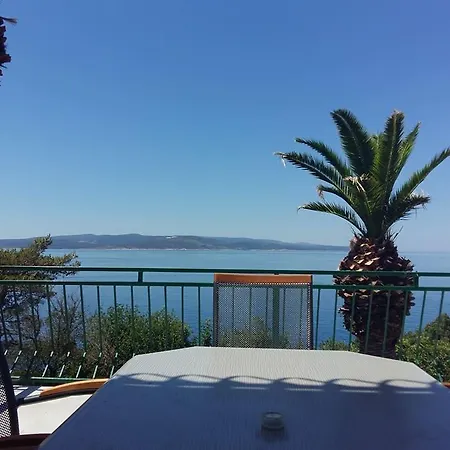 Tri Palme Apartment Baska Voda